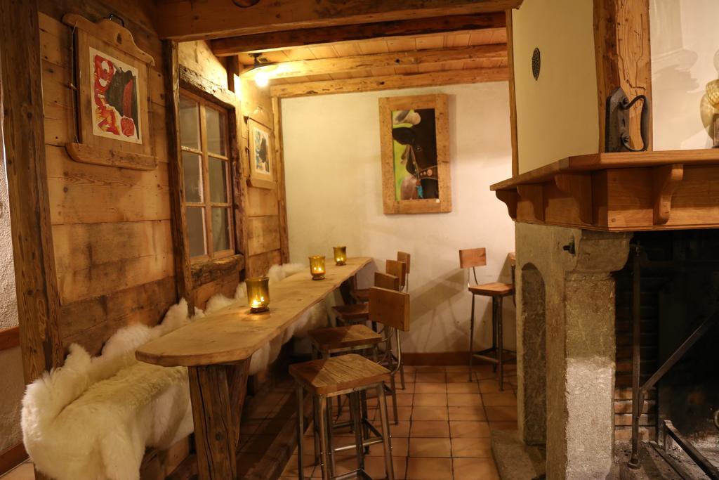 Auberge Du Moulin De Lere Vailly Bagian luar foto