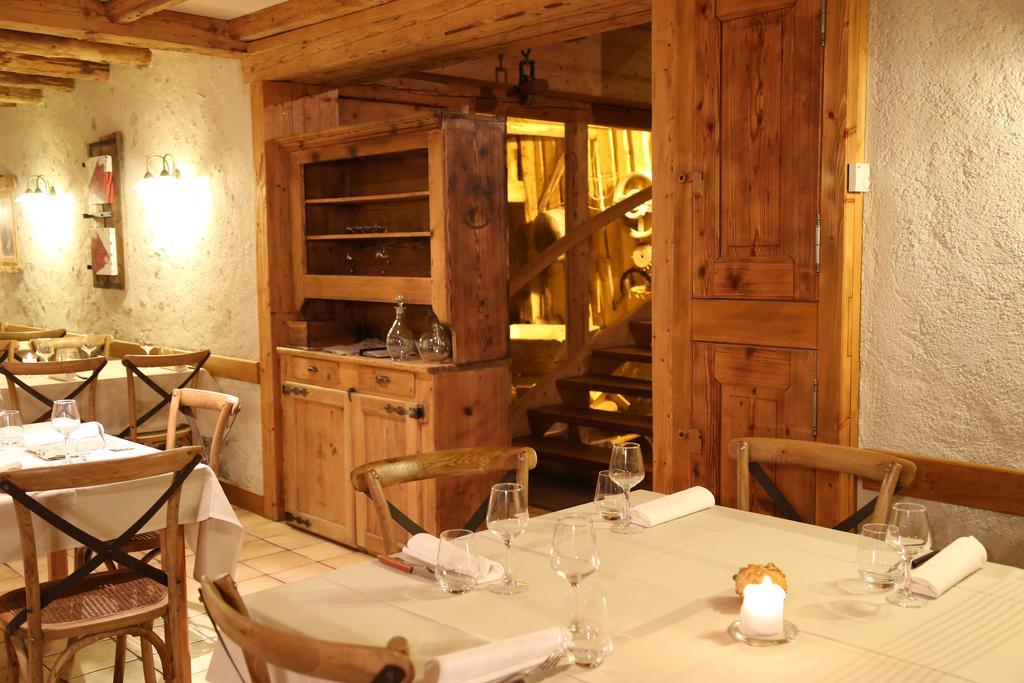Auberge Du Moulin De Lere Vailly Bagian luar foto