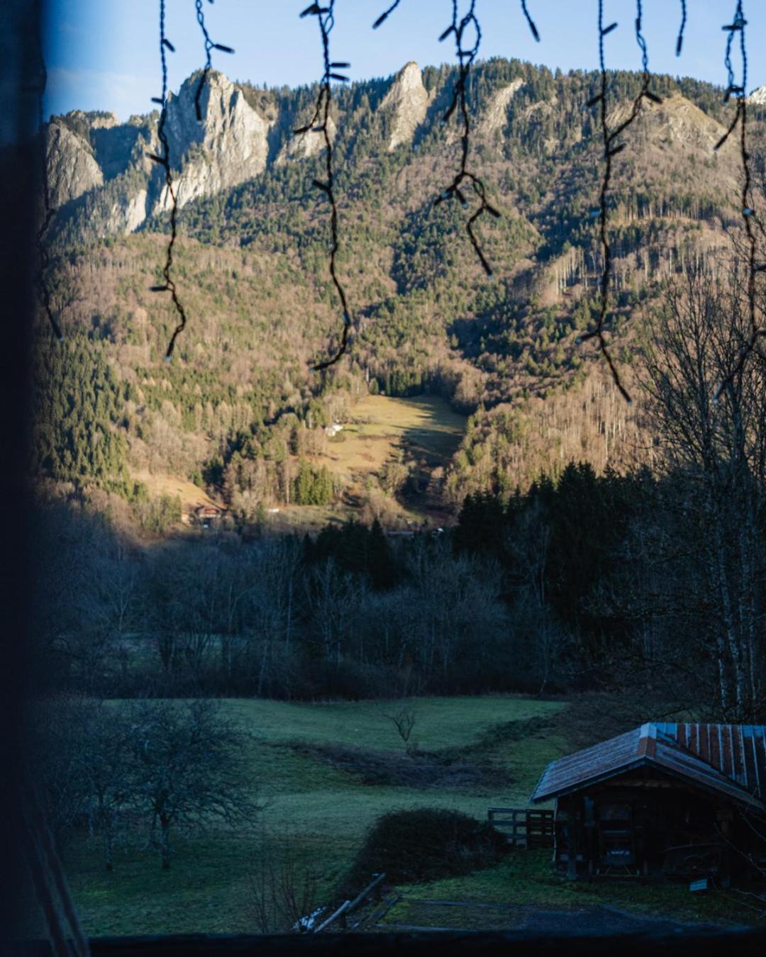 Auberge Du Moulin De Lere Vailly Bagian luar foto