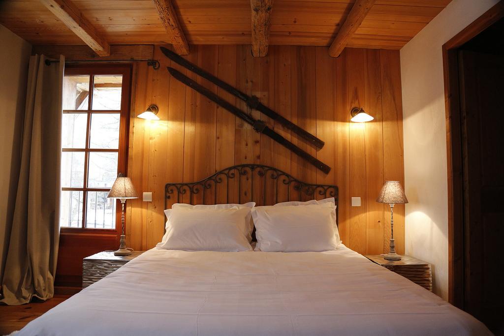 Auberge Du Moulin De Lere Vailly Bagian luar foto