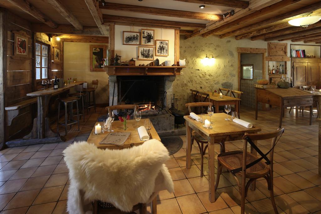 Auberge Du Moulin De Lere Vailly Bagian luar foto