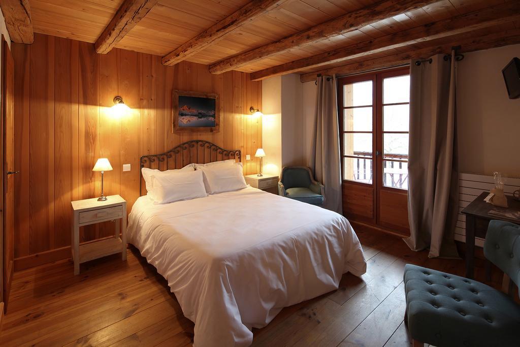 Auberge Du Moulin De Lere Vailly Bagian luar foto