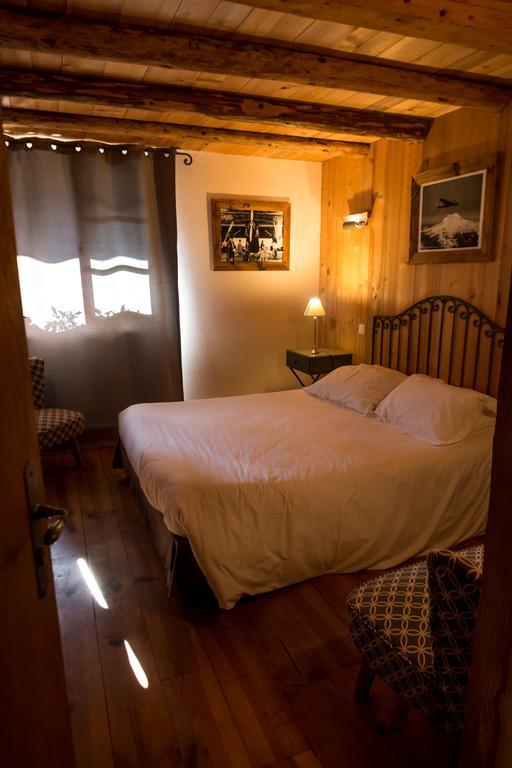 Auberge Du Moulin De Lere Vailly Bagian luar foto